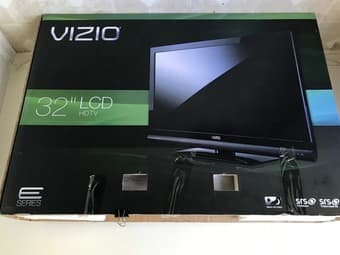32” LCD HDTV 1