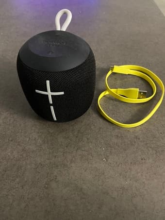 Bluetooth Speaker - Ultimate Ears Wonderboom 1