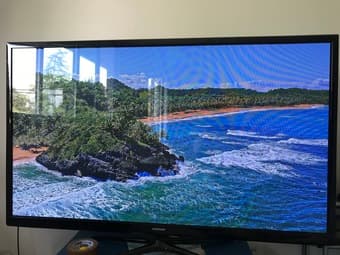 51 inch HIGH PERFORMANCE TV - $150 (mountain view) 2
