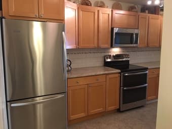 Pleasant 2B2B close to Stanford University (Western Menlo Park) 2