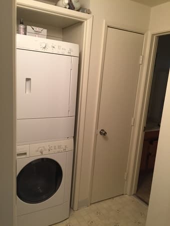 Palo Alto Apt in Triplex - 1 bed/1 bath. Close to Cal Ave & Midtown 3