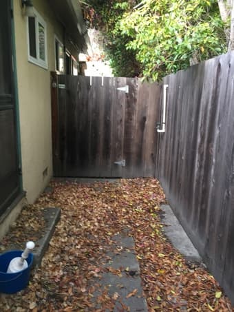 Palo Alto Apt in Triplex - 1 bed/1 bath. Close to Cal Ave & Midtown 4