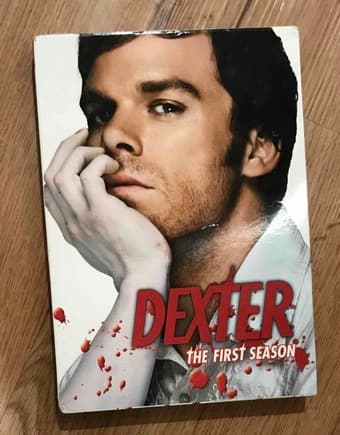 Dexter Season 1 1