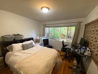 Sublet near University Ave available Sept 12-December 31 1