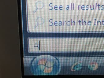 Budget Laptop: AVERATEC 3200 Series NoteBook/Laptop *Windows Vista Ult 4