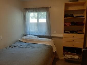 2BD/1BA Cottage 5 minutes walking distance from Downtown Palo Alto 2