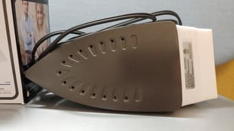 Steam Iron & Board [Excellent] 2