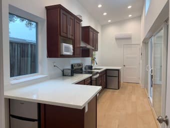 Brand new 4 sets of private 1bed/1bath units (palo alto) 2