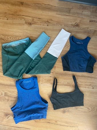 Outdoor Voices Women's exercise clothing (barely used, size XS/S) 1