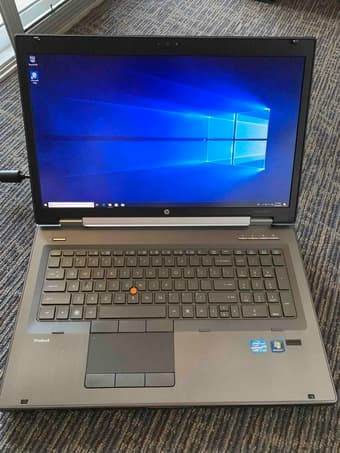 HP work station EliteBook 8760w i7 w/ 17.4 inch 1920*1080 screen 1