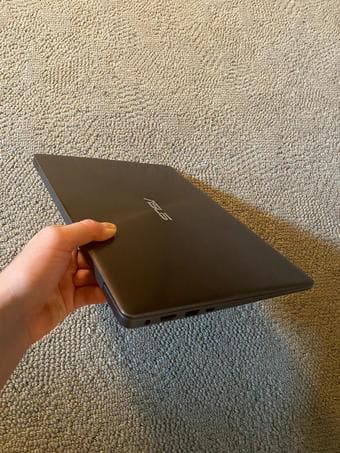 As new: Asus Zenbook 13 Ultra-Slim laptop 4