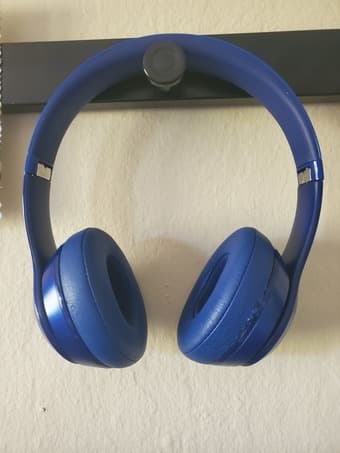Beats Solo Wireless Headphones - Cobalt Blue 1