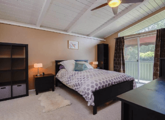 2 Bed, 1 Bath Townhouse Available starting Oct. 1 2