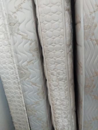 Free twin mattresses and box springs 2