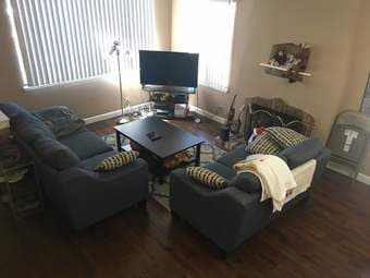 MASTER BEDROOM in 3 BD/2BA in Redwood City, lease now thru Jun '21 2