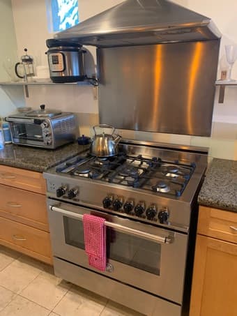 Tastefully Renovated 3 Bedroom House Near the Water 3