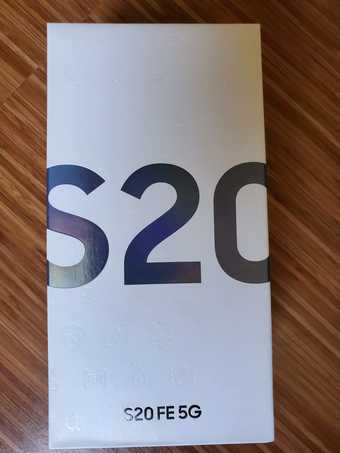 LATEST Samsung Galaxy S20 FE 5G | Under Samsung warranty 2