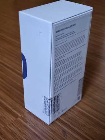 LATEST Samsung Galaxy S20 FE 5G | Under Samsung warranty 3