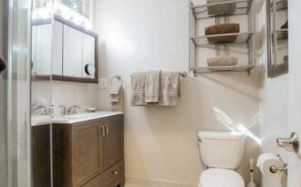 Furnished Studio (kitchen, bath, bed & living) MenloPark near Univ Ave 2