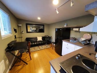 Furnished Studio (kitchen, bath, bed & living) MenloPark near Univ Ave 2