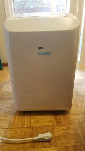 LG Portable Air Conditioner (8000BTU) - $120 1