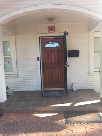 Beautiful 2 bedroom, 1 bathroom place Close to Stanford 1
