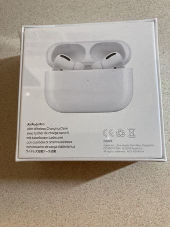 AirPods Pro with Wireless Charging Case (New and Sealed) 1
