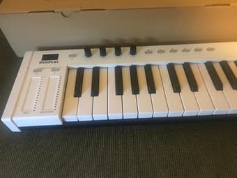 midiplus 49-Key Midi Controller 2