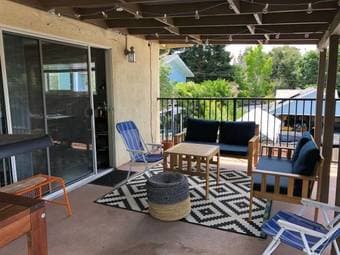 1 BR available in 3BR/2BA apartment near Castro St 4