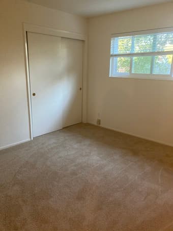 Nov 1st move in - female roommate for beautiful Menlo Park apartment 4