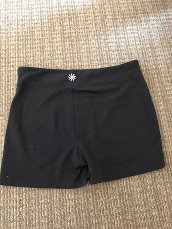 Athleta 3.5” black bike shorts size medium 2