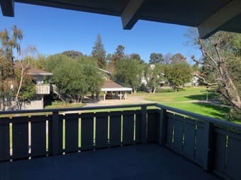 Spacious 2B2B Condo in Mountain View 4