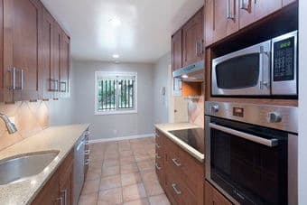 Unfurnished 2B/2B in West Menlo Park, 20 min bike to Stanford 2