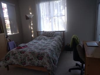 2 bedroom 2 bathroom condo near Stanford starting Jan (one month free) 4