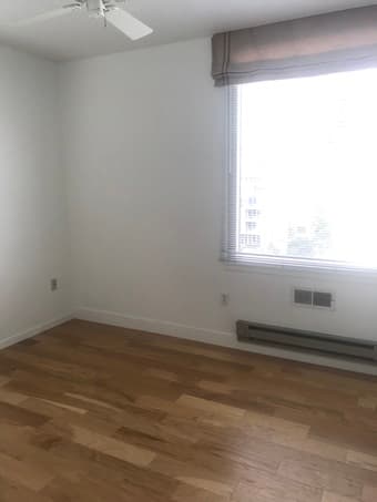 Bedroom in sunny unit, perfect location (San Francisco) 1