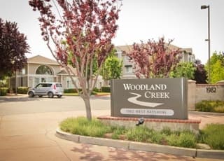 2 bedroom 2 bathroom condo near Stanford starting Jan (one month free) 1