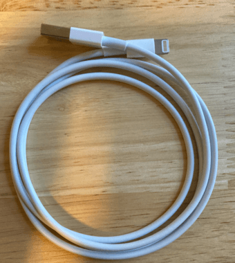 New Apple USB to Lightening Cable 1