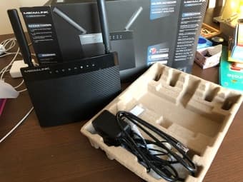 Medialink AC1200 Wireless Gigabit Router 1