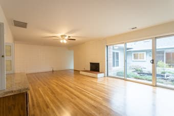 1 BEDROOM AVAILABLE IN BEAUTIFUL ATHERTON HOME! 4