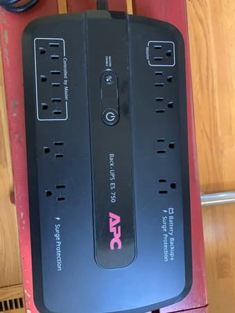 Battery backup, surge protector, 10-outlets 1