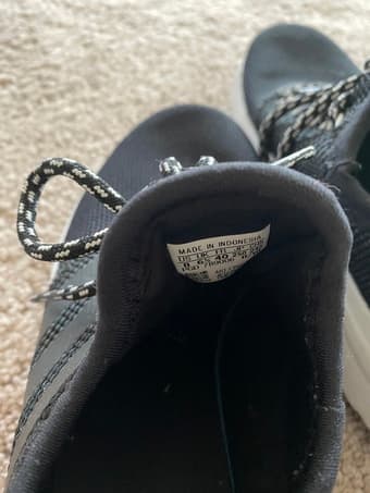 New Adidas Cloudfoam Sneakers (Women’s size 8) 3