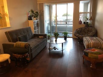 2 bed and 2 bath condo near Stanford starting Jan 2