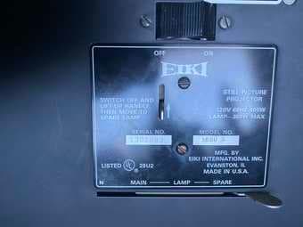 Retro overhead projector + screen + blank transparencies 2