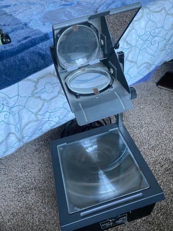 Retro overhead projector + screen + blank transparencies 3