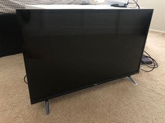 TCL 32‘’ Smart Roku TV 3