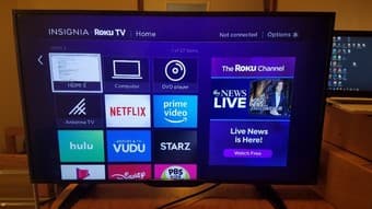 INSIGNIA Roku TV 39" 1