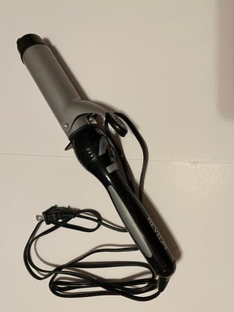 Revlon hair curling iron 1