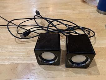 ARVICKA Computer Speaker 1