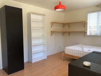 Short-term Rental Furnished Room in Palo Alto 3