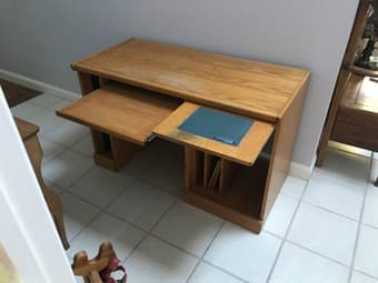 Oak computer desk 2